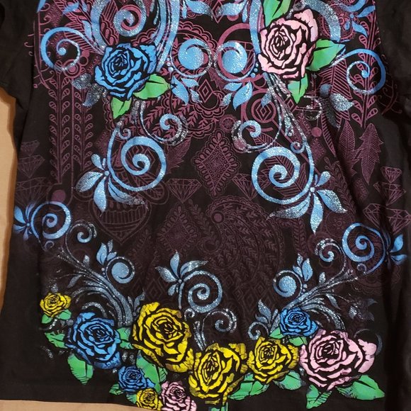 Black short sleeve shirt, Size XL (16-18), Gold, Blue, Pink & purple design - Picture 3 of 11
